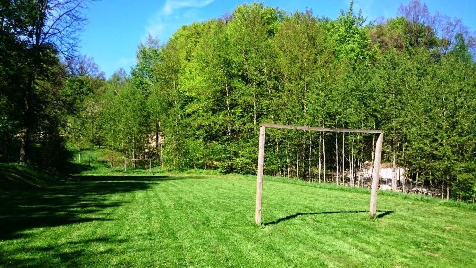 Gosciniec Jas -Sniadania I Obiadokolacje Szwedzki Stol W Cenie Bezplatny Parking Szklarska Poreba Exterior photo
